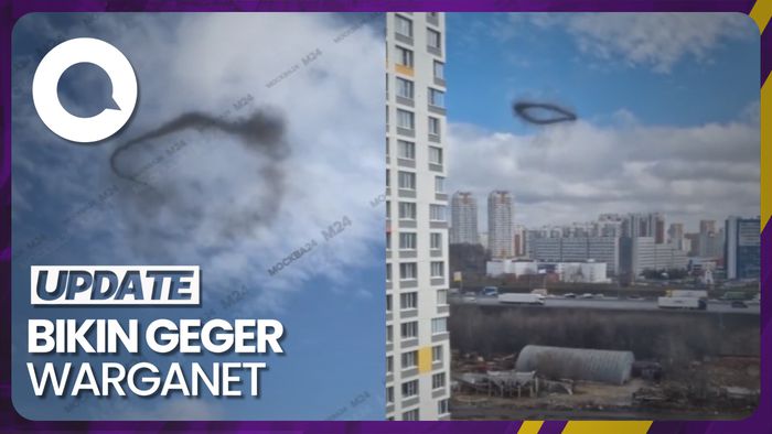 Potret Lingkaran Hitam yang Melayang di Langit Rusia