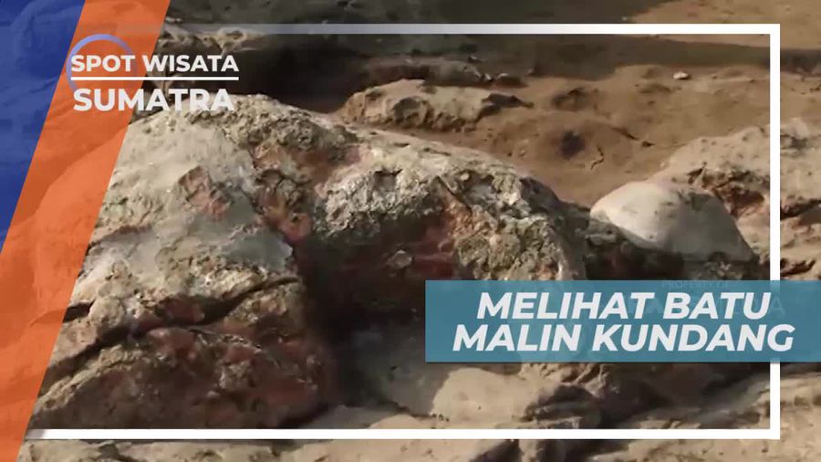 Melihat Batu Malin Kundang di Pantai Air Manis Sumatera Barat