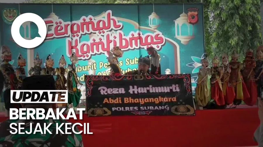 Melihat Cara Bripka Reza Sampaikan Pesan Kamtibmas Lewat Wayang