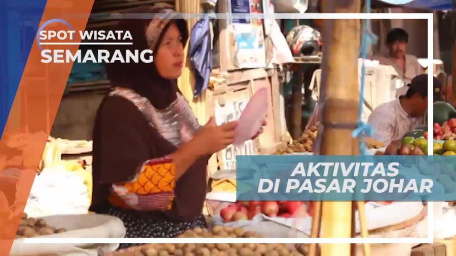 Melihat Keramaian Aktivitas di Pasar Johar Kota Semarang