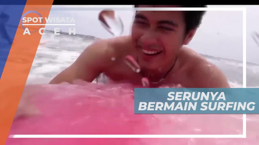 Menguji Keseimbangan Dengan Surfing di Aceh
