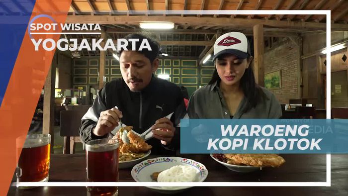 Berkunjung ke Waroeng Kopi Klotok Yogyakarta