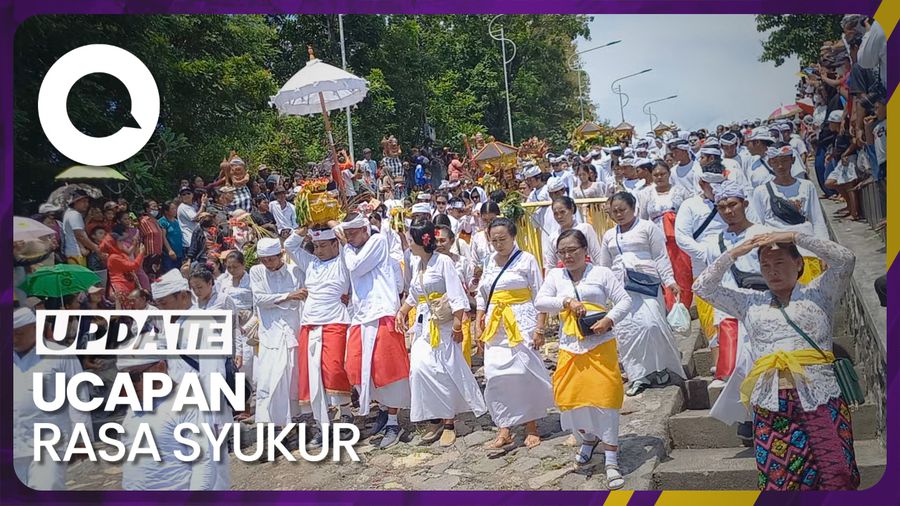 Melihat Tradisi Bukakak Desa di Bali  Melihat Tradisi Bukakak Desa di Bali