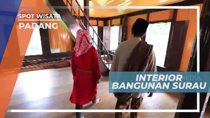 Tiang-tiang Bangunan Surau Tahan Gempa, Kota Padang