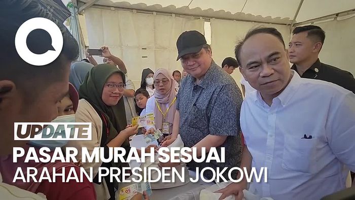 Momen Mesra Airlangga- Ketum Projo saat Gelar Pasar Murah di Tangerang