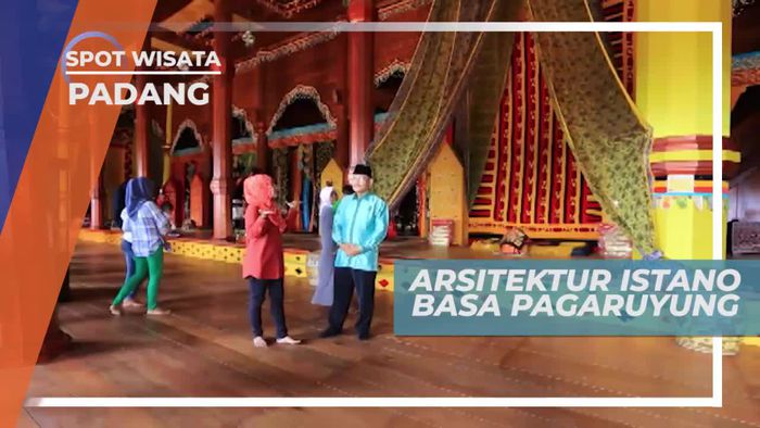 Ornamen Indah nan Antik di Istano Basa Pagaruyung Kota Padang