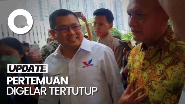 Hary Tanoe Sambangi Markas Golkar