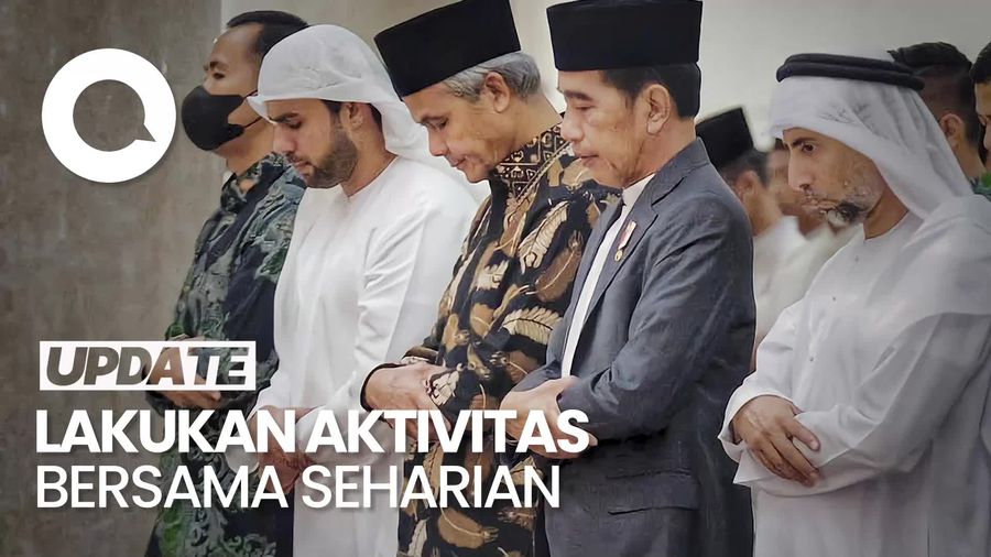 Momen Jokowi-Ganjar Tarawih Bersama di Masjid Syekh Al Zayed