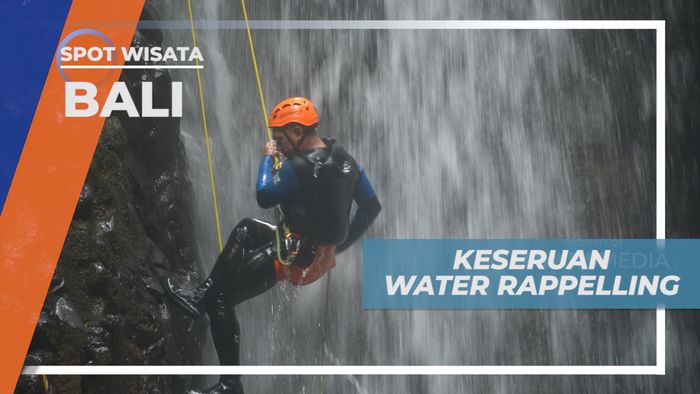 Serunya Pacu Adrenalin Menuruni Tebing Air Terjun Tjampuhan, Bali