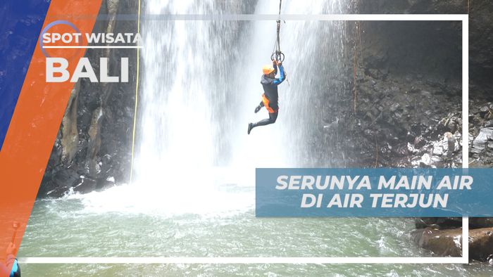 Seru-seruan Habiskan Waktu Bermain di Air Terjun Tjampuhan, Bali