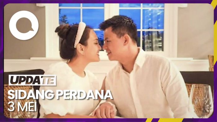 Resmi Gugat Cerai, Lihat Lagi Kemesraan Shandy Aulia dan Sang Suami 