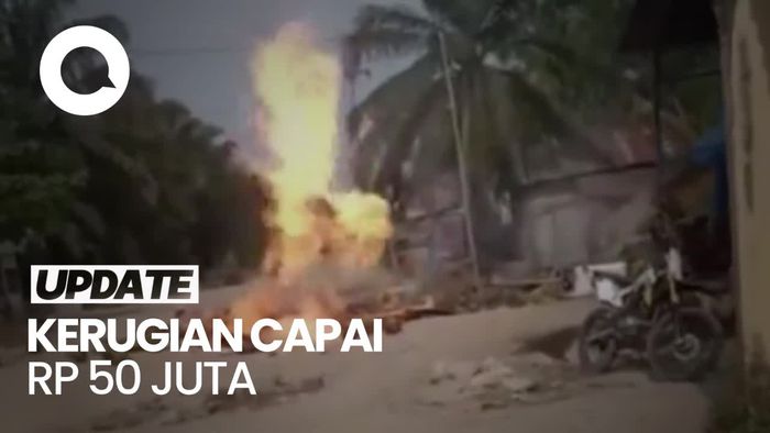 Ngeri! Truk Muatan Gas Elpiji Terbakar, Sambar Rumah-Motor di Labura