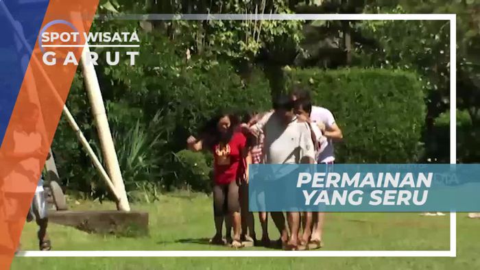 Adu Cepat Lomba Bakiak di Kota Garut