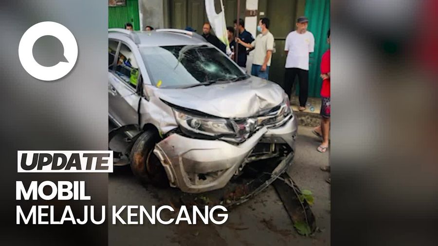 Mobil Tabrak 6 Motor di Jalanan Kudus!