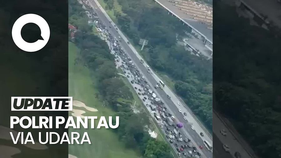 Lalin Tol Japek Diberlakukan Contra Flow 2 Lajur