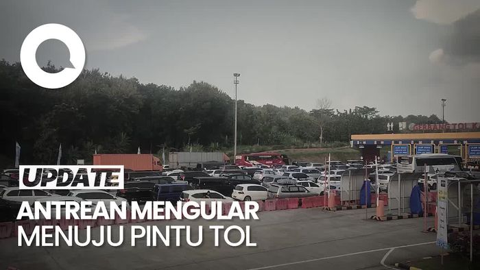 GT Kalikangkung Macet, One Way Diperpanjang Hingga KM 442 