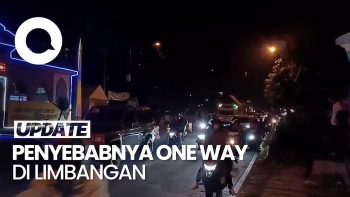 Arus Lalu Lintas di Cikaledong Nagreg Padat Merayap!