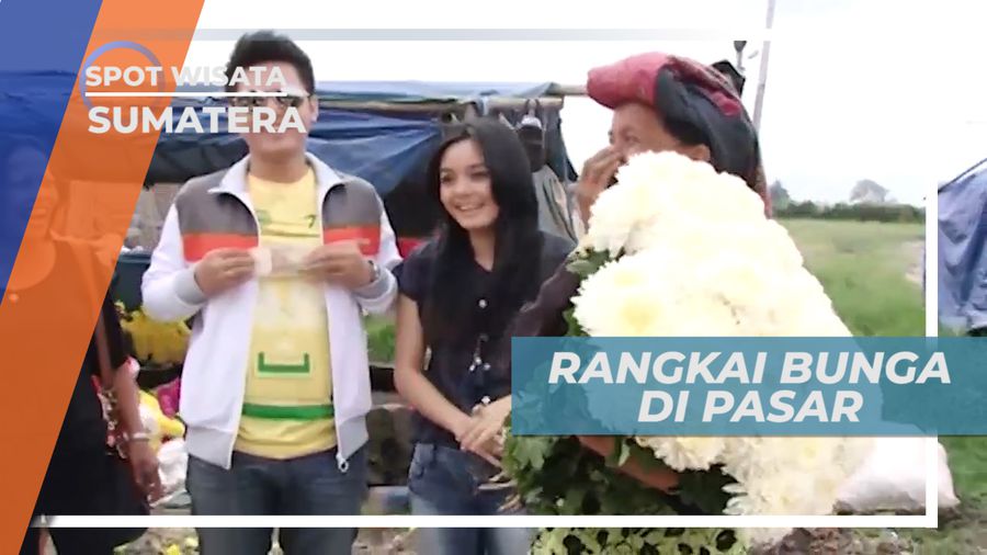 Adu Keterampilan Merangkai Bunga di Pasar Berastagi
