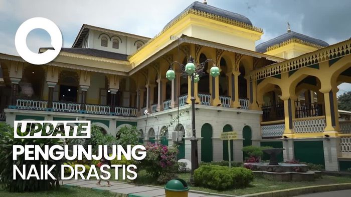 Nikmati Momen Libur Lebaran Wisata di Istana Maimun