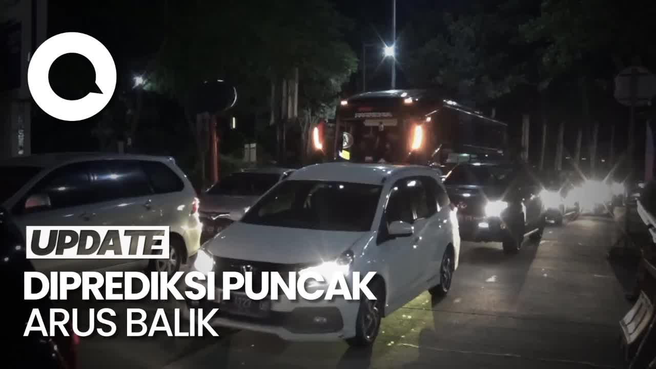 Arus Balik Tol Cikampek H+3 Lebaran Padat Merayap