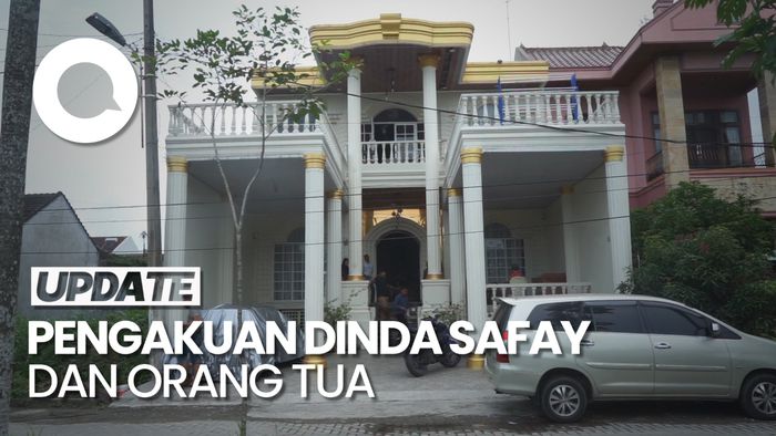 Rumah Keluarga Ken Admiral Dilempari Jeruk Purut hingga Bunga Mawar