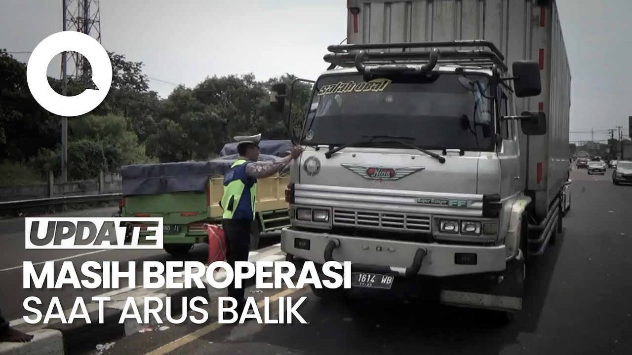 Beroperasi Di Jalur Mudik, 8 Truk Sumbu Tiga Ditilang Di Purwakarta