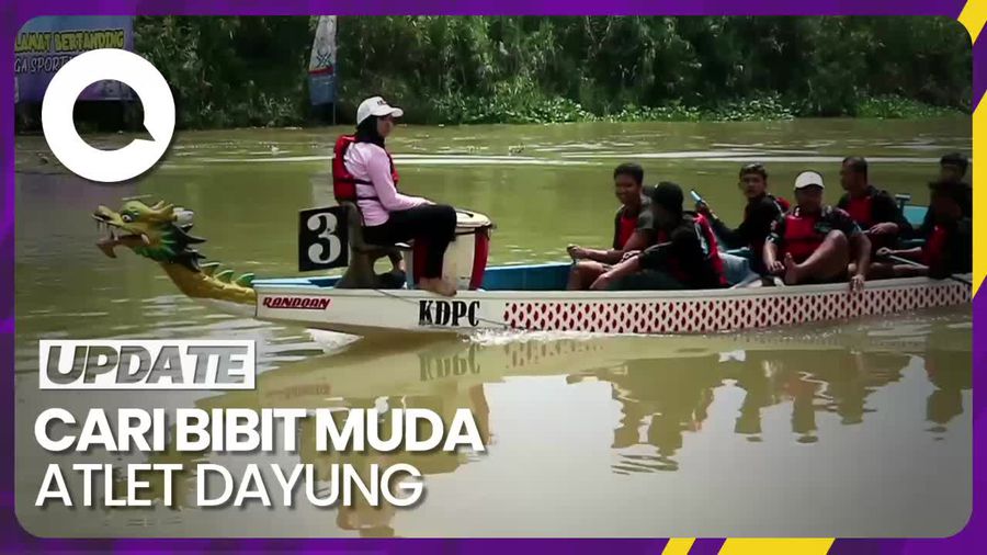 Kemeriahan Festival Lomba Perahu di Sungai Silugonggo Pati