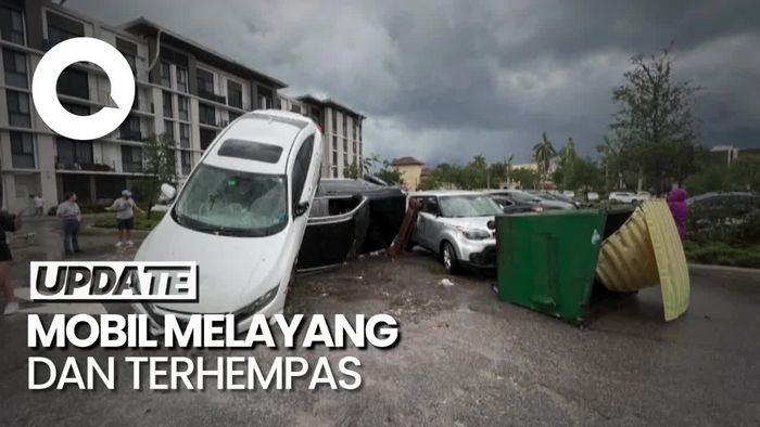 Detik-detik Mobil Terbang Akibat Tornado di AS, Penumpang Selamat