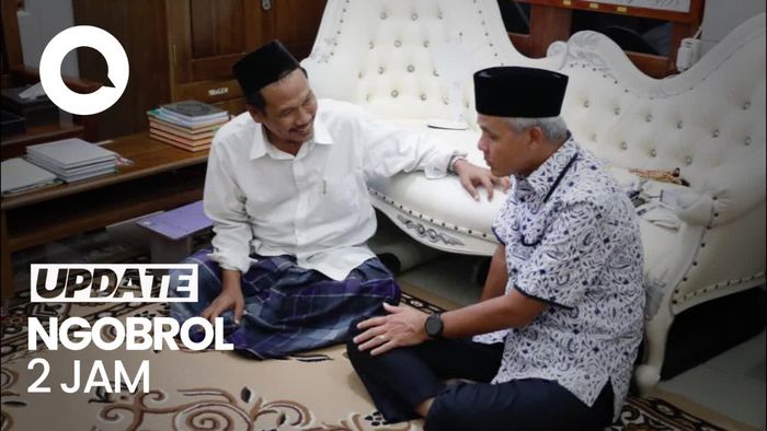 Momen Ganjar Silaturahmi ke Gus Baha: Ikut Nyantri Sebentar