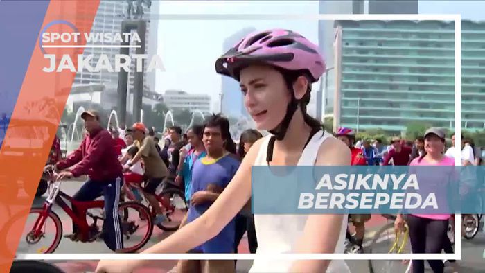 Mencoba Mengendarai Sepeda Chopper di Jakarta