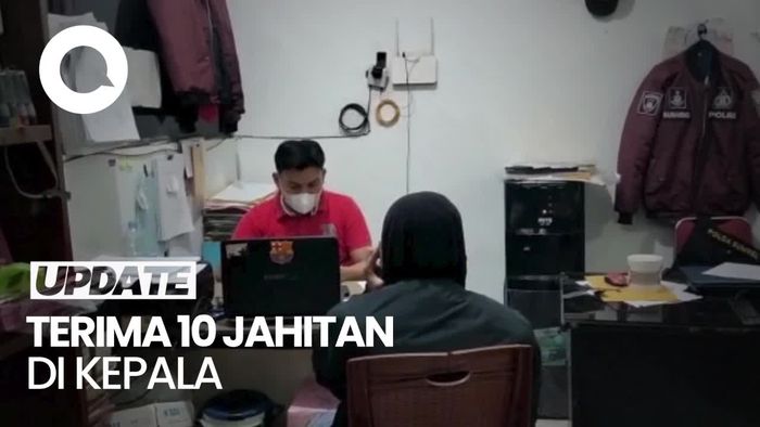 Detik-detik Wanita Korban Begal Dibacok di Palembang