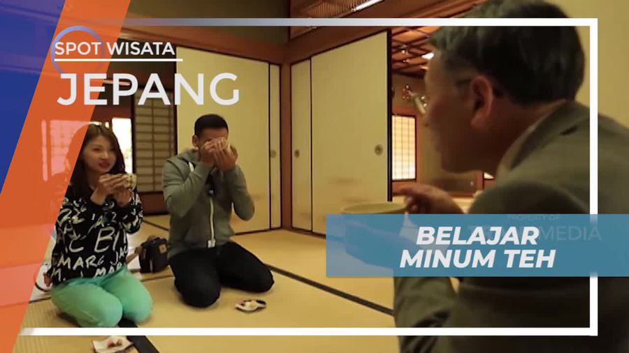 Gelas Diputar Dua Kali, Belajar Cara Minum Teh di Jepang
