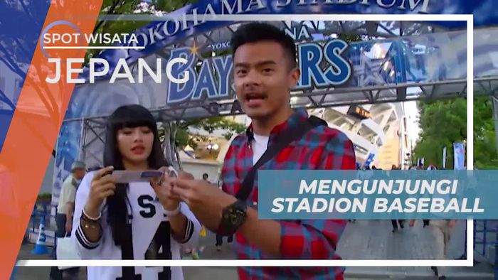 Berkunjung ke Stadion Baseball di Jepang