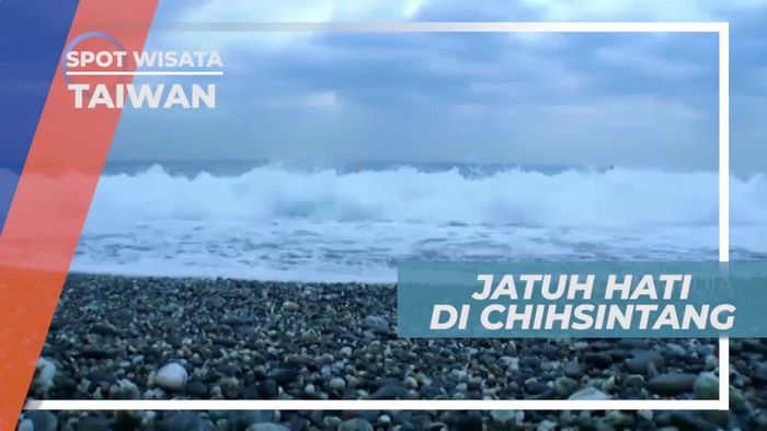 Melihat Bebatuan Berbentuk Hari di Pantai Chihsintang Taiwan
