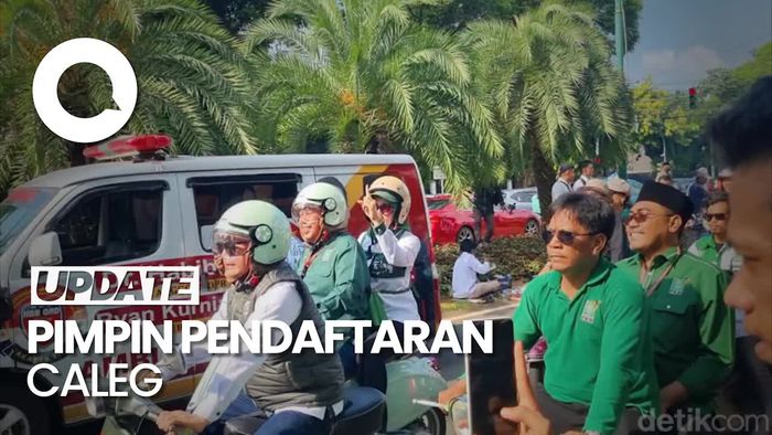 Naik Vespa, Cak Imin Daftarkan 580 Bacaleg PKB ke KPU