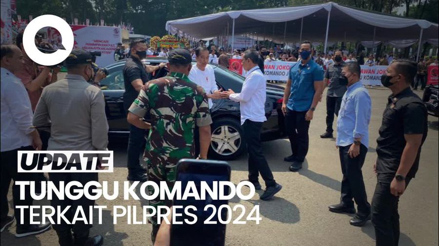 Jokowi Tiba di Acara Puncak Musra, Relawan Riuh