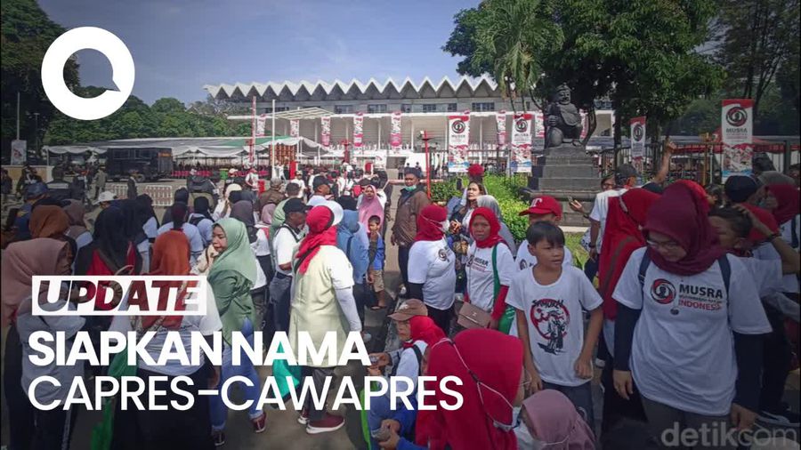 Relawan Jokowi Mulai Padati Istora Senayan Jelang Puncak Musra