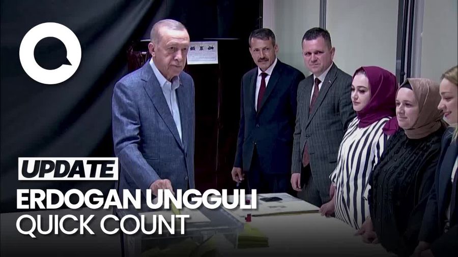 Momen Erdogan Gunakan Hak Suara di Pilpres Turki 2023