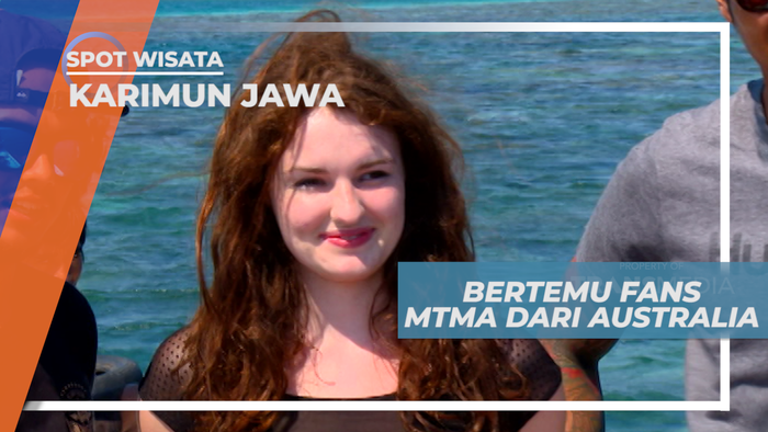 Menyapa Wisatawan Asing di Tengah Laut Karimun Jawa