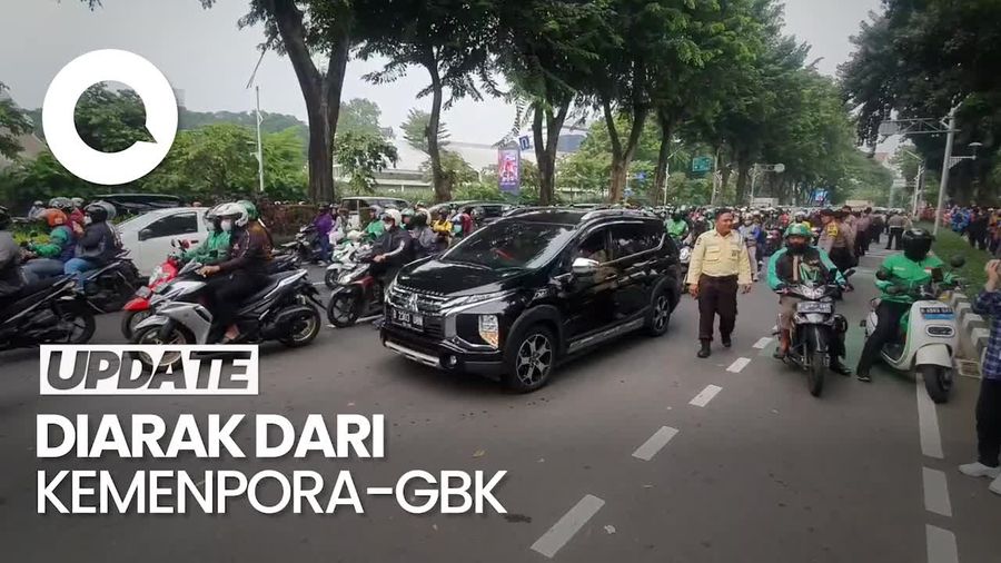 Lalin Depan Kemenpora Padat Jelang Pawai Atlet SEA Games 2023