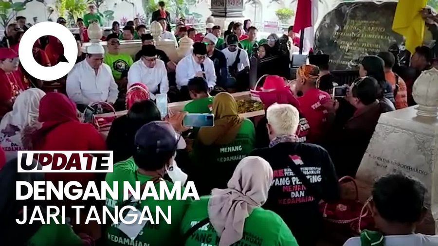 Dipimpin FX Rudy, Relawan Ganjar Deklarasi di Makam Bung Karno