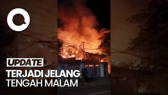 Penampakan Kebakaran di Penjaringan Jakut, 11 Unit Damkar Dikerahkan
