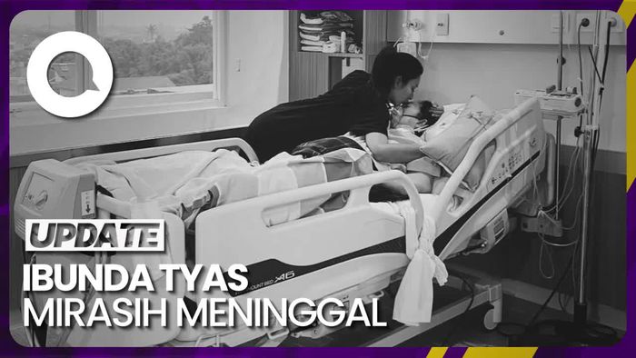 Suasana Rumah Duka di Kediaman Tyas Mirasih