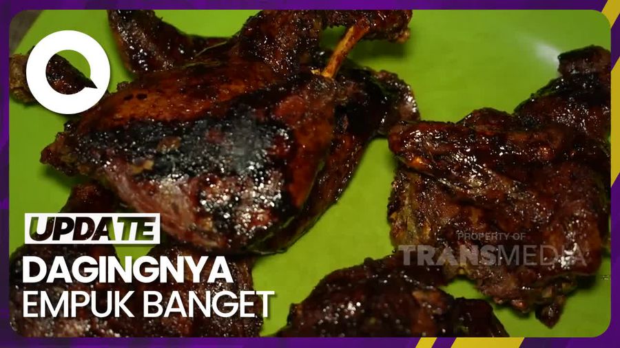 Bikin Laper: Nikmatnya Bebek Bakar Ceu Mumun Tiada Tanding