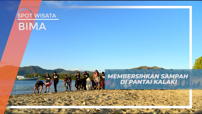 Gerakan Hijau Membersihkan Sampah di Pantai Kalaki Bima