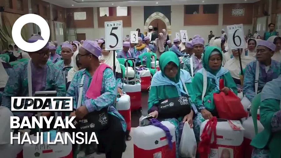  Jemaah Haji Kloter Pertama Asal Tasikmalaya Berangkat ke Tanah Suci