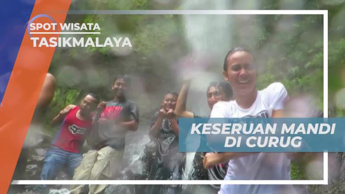Seru-seruan Bermain Air di Curug Gado Bangkong Tasikmalaya