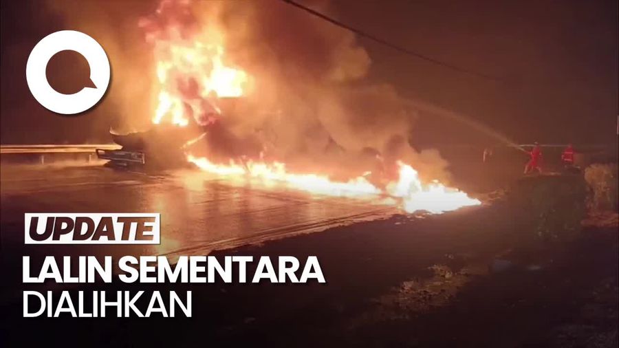 Penampakan Truk Tangki yang Terbakar di Tol Tangerang-Merak