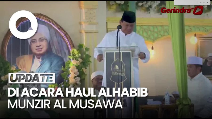 Momen Prabowo Geser Podium yang Belakangi Ulama Sebelum Beri Sambutan