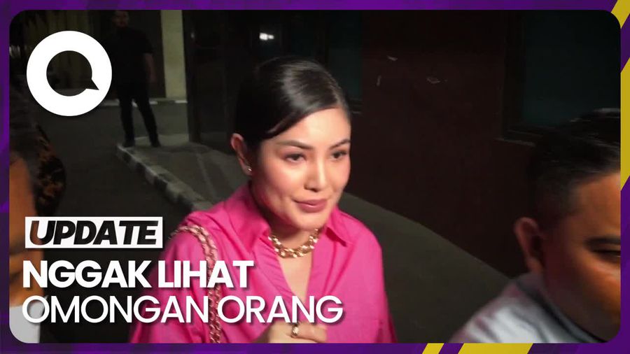 Nindy Ayunda Tak Hiraukan Komentar Nikita Mirzani soal Dirinya